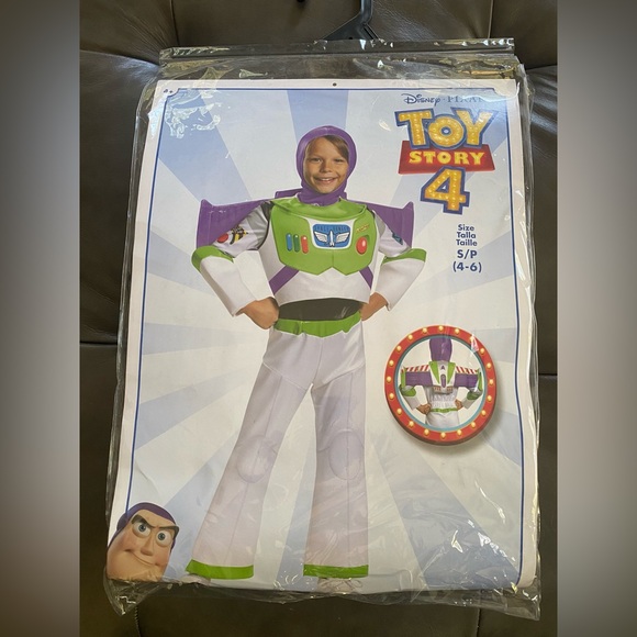 Buzz Lightyear deluxe child’s costume - Picture 1 of 6